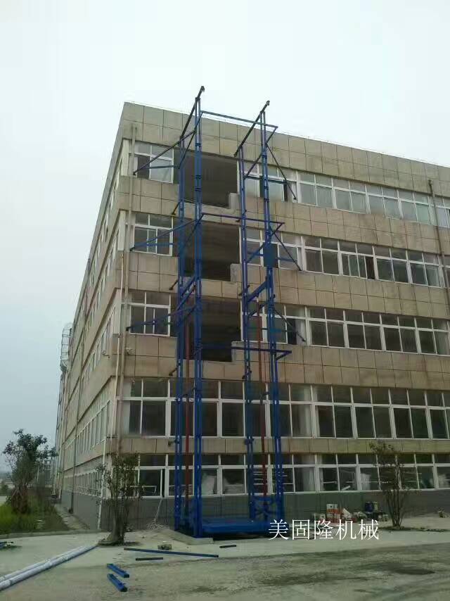 青海室外双臂导轨式升降机厂家