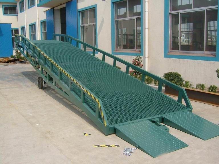 青海登车桥厂家